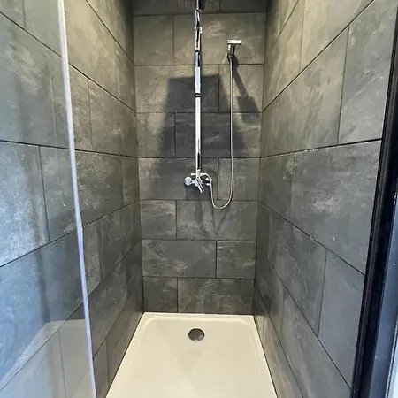 Chaleur Moderne Des Pyrenees Argelès-Gazost