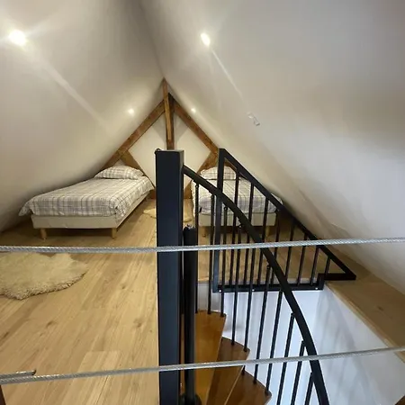 Chaleur Moderne Des Pyrenees *