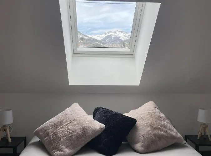 Chaleur Moderne Des Pyrenees Apartman